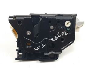 CERRADURA PUERTA TRASERA DERECHA 3C4839016A VOLKSWAGEN PASSAT BERLINA (3C2) Autodesguaces Alicante