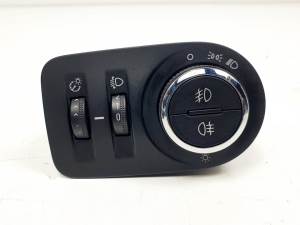 MANDO LUCES 13310335 OPEL CORSA D Autodesguaces Alicante