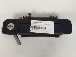 MANETA EXTERIOR DELANTERA DERECHA 89387206A AUDI 100 BERLINA (443) Autodesguaces Alicante