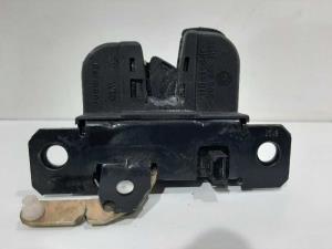 CERRADURA MALETERO / PORTON 3B9827505C VOLKSWAGEN PASSAT VARIANT (3B5) Autodesguaces Alicante