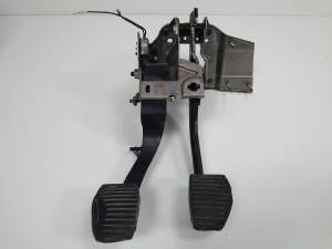 PEDAL FRENO 9683037180 CITROEN C3 PICASSO Autodesguaces Alicante