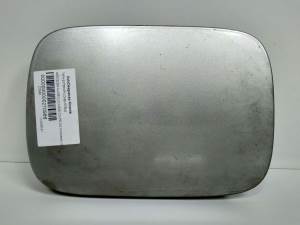 TAPA EXTERIOR COMBUSTIBLE A2015842939 MERCEDES CLASE CLK (W208) COUPE Autodesguaces Alicante
