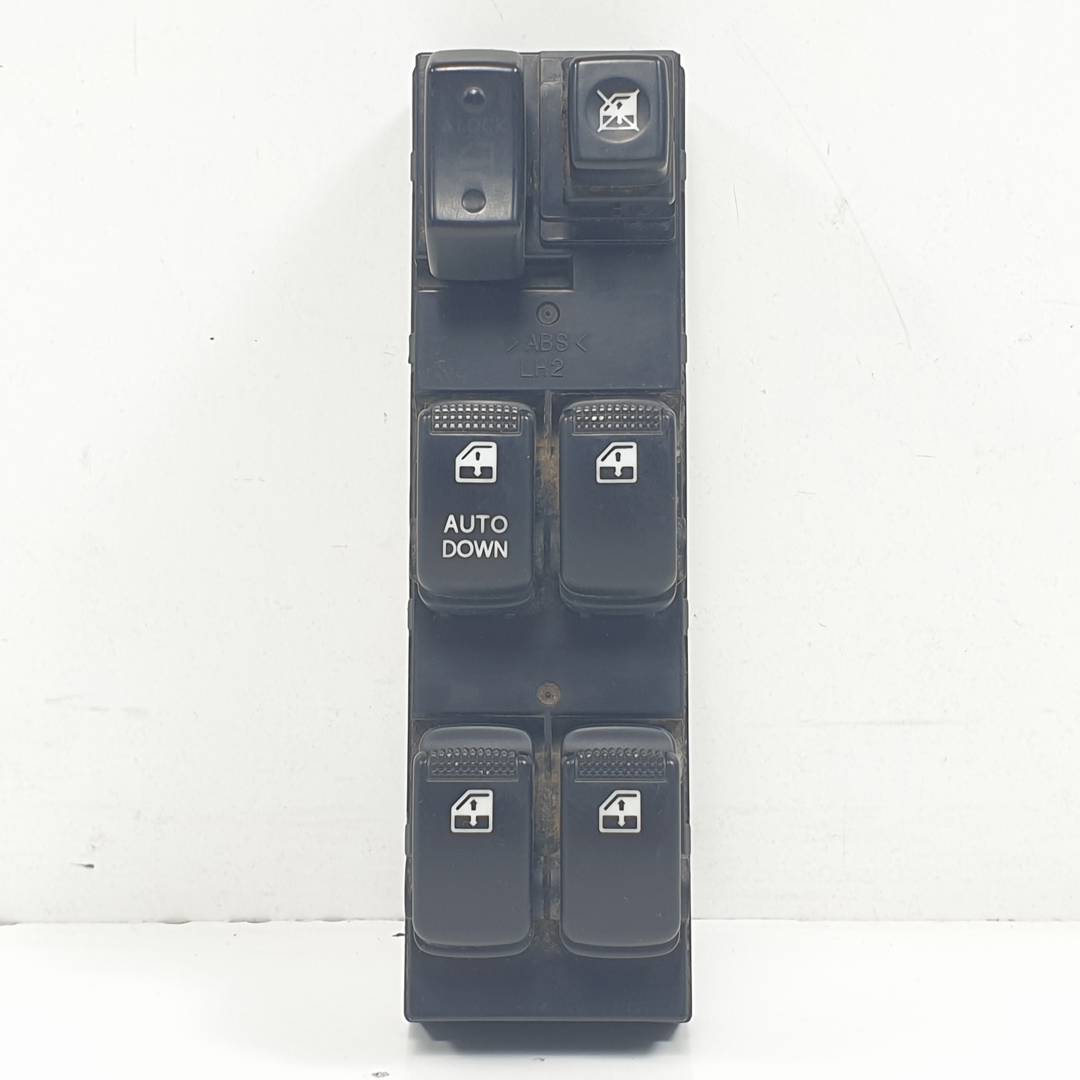 Commande de lève-vitre avant gauche - HYUNDAI - TUCSON (JM)
