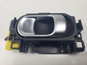 MANETA INTERIOR TRASERA IZQUIERDA 98012886VV CITROEN C4 CACTUS Autodesguaces Alicante
