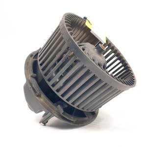 VENTILADOR CALEFACCION 667096L NISSAN MICRA C+C (CK12E) Autodesguaces Alicante