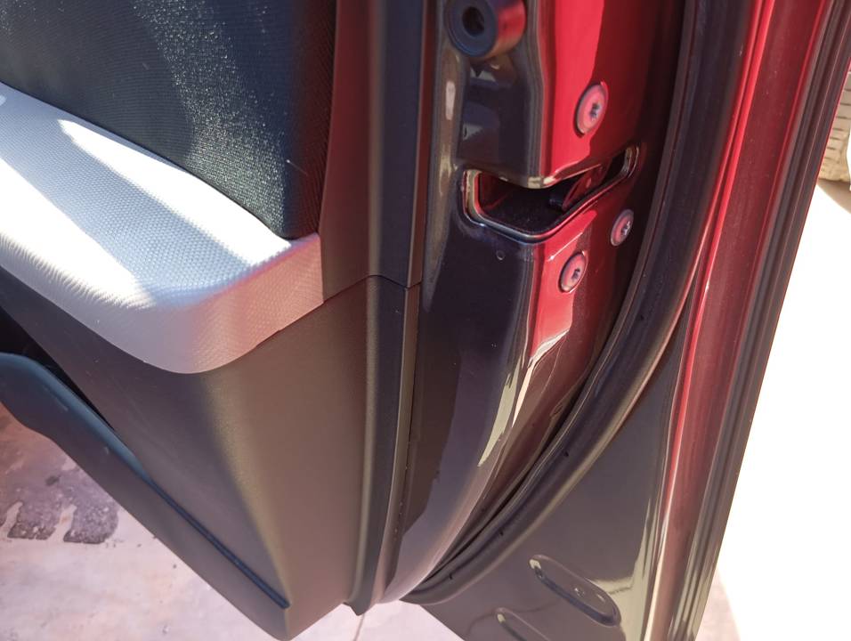 CERRADURA PUERTA DELANTERA DERECHA