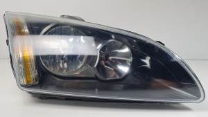 FARO DERECHO 4M5113W029JD FORD FOCUS BERLINA (CAP) Autodesguaces Alicante