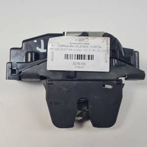 CERRADURA MALETERO / PORTON 9660403980 PEUGEOT 207 SW Autodesguaces Alicante