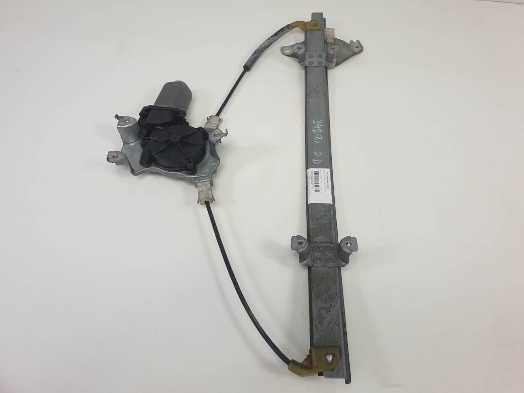 ELEVALUNAS DELANTERO DERECHO - 400601T4 - NISSAN - ALMERA TINO (V10M)