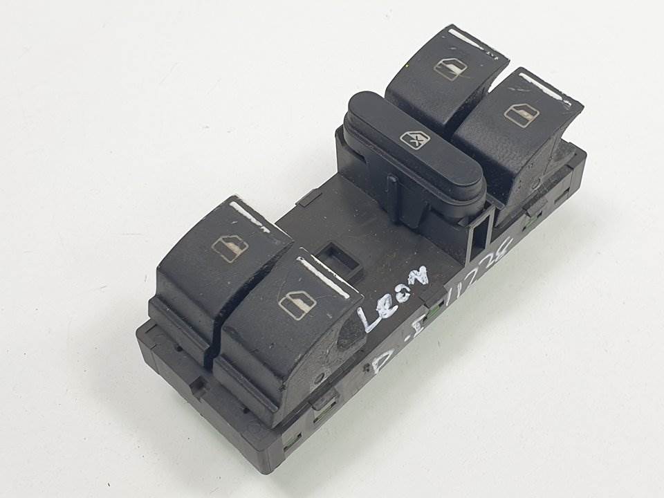 MANDO ELEVALUNAS DELANTERO IZQUIERDO - 1P0959857 - SEAT - LEON (1P1)