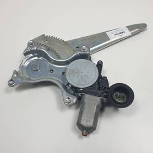 ELEVALUNAS TRASERO IZQUIERDO 8571035180 TOYOTA RAV4 Autodesguaces Alicante