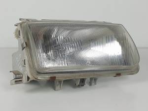 FARO DERECHO 084411123 VOLKSWAGEN POLO BERLINA (6N1) Autodesguaces Alicante