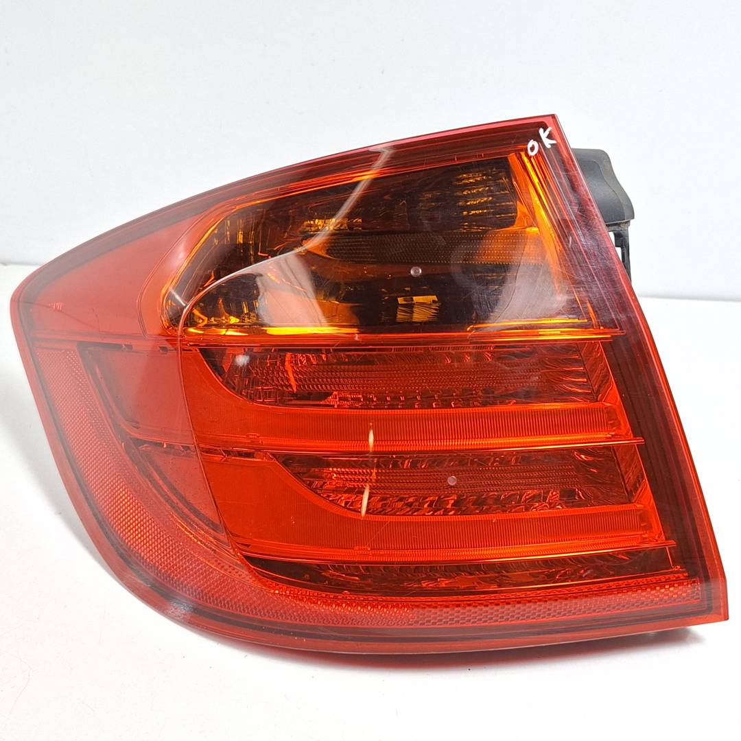 Rückleuchte hinten links - 63217372787 - BMW - SERIE 3 TOURING (F31)