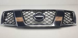 REJILLA DELANTERA 310EB400 NISSAN PATHFINDER (R51) Autodesguaces Alicante