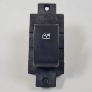 MANDO ELEVALUNAS TRASERO IZQUIERDO 202005438 OPEL ANTARA Autodesguaces Alicante