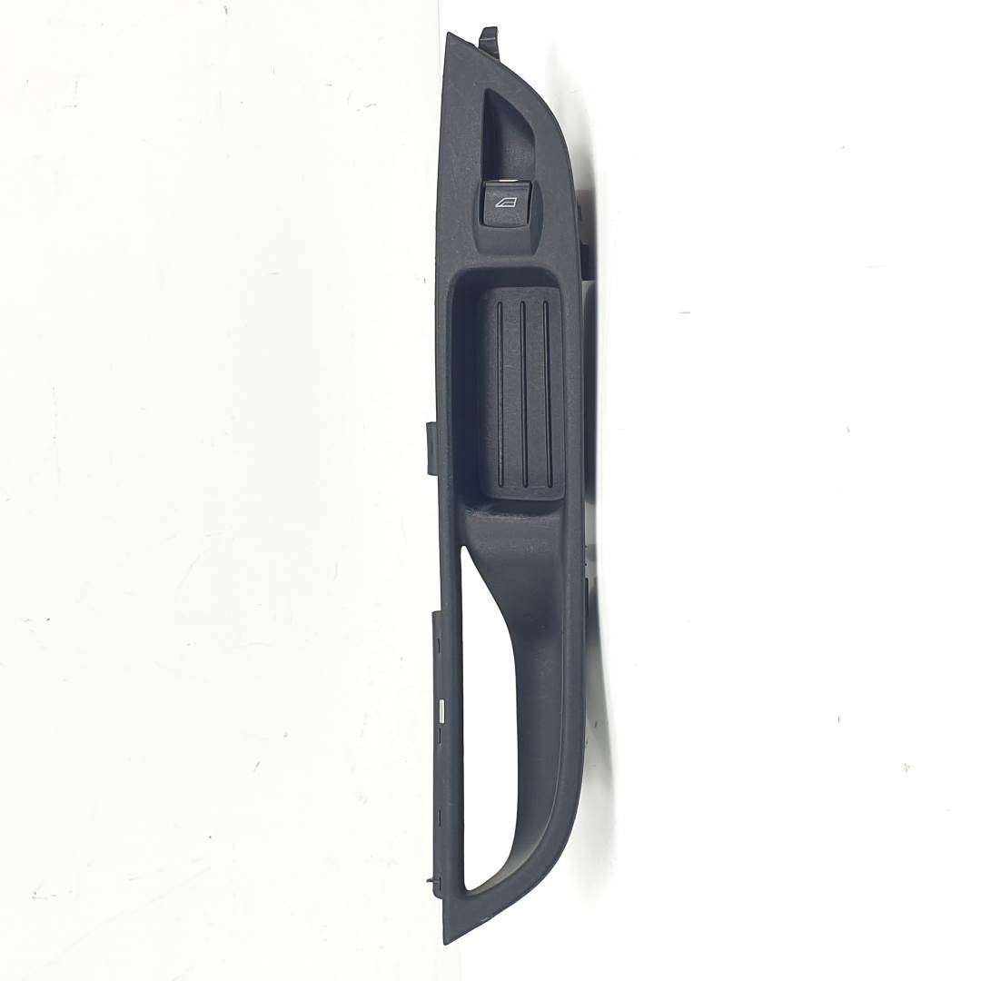 MANDO ELEVALUNAS DELANTERO DERECHO - BM5T14529BA - FORD - FOCUS TURN. (CB8)