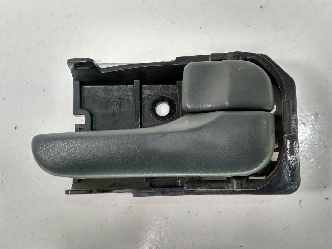 MANETA INTERIOR TRASERA DERECHA - NISSAN - MAXIMA QX (A32)