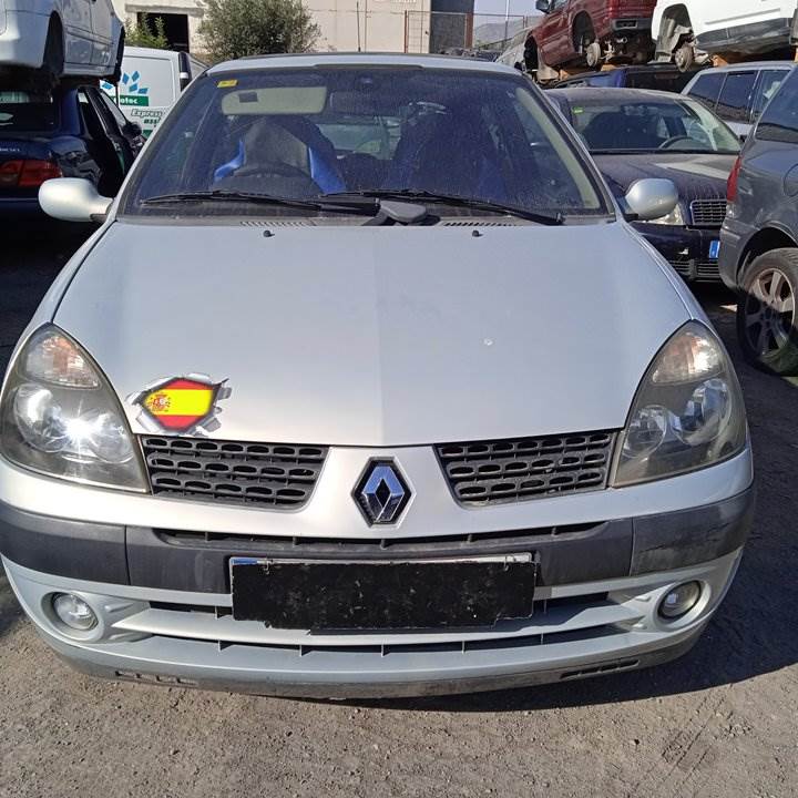 RENAULT CLIO II FASE II (B/CB0) (2001 - 2005)