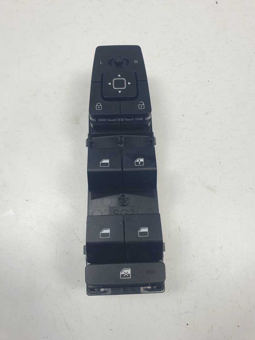Fensterheberschalter vorne links - 93571AT700 - KIA - NIRO II (SG2)