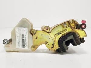 CERRADURA PUERTA DELANTERA DERECHA 8055289907R NISSAN MAXIMA QX (A32) Autodesguaces Alicante