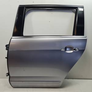 PUERTA TRASERA IZQUIERDA PEUGEOT 5008 (T87) Autodesguaces Alicante