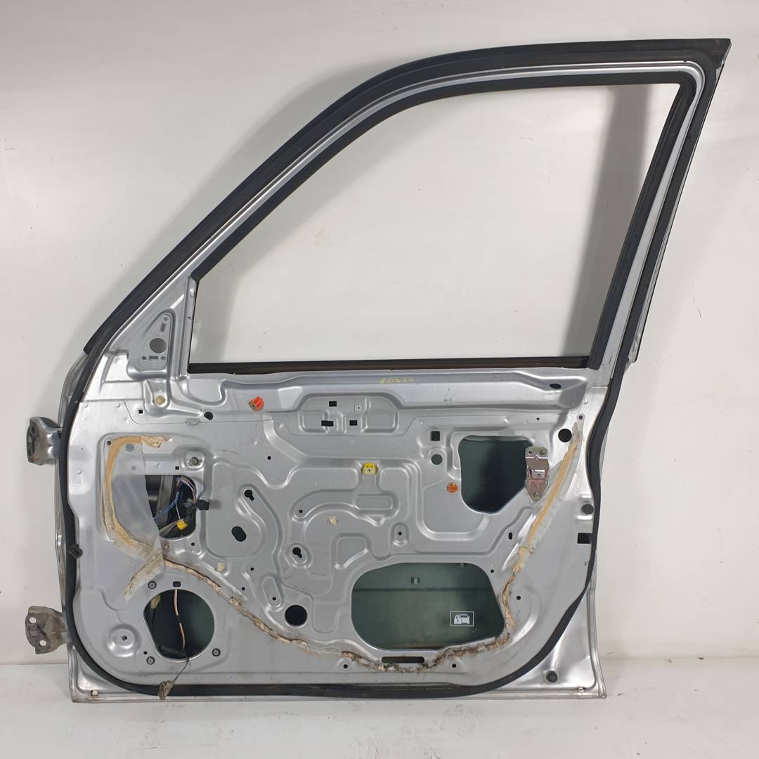 PUERTA DELANTERA DERECHA - HONDA - CR-V (RD1/3)
