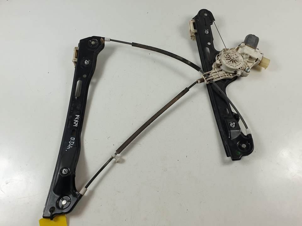 ELEVALUNAS DELANTERO DERECHO - 7067796 - BMW - SERIE 1 BERLINA (E81/E87)