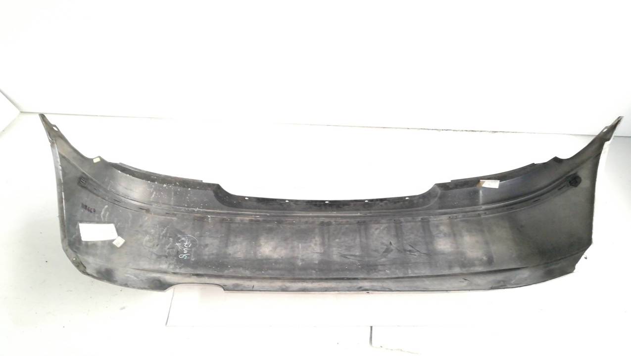 PARAGOLPES TRASERO