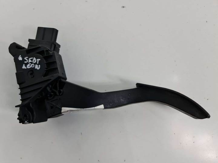 POTENCIOMETRO PEDAL 5Q1721503F SEAT LEON (5F1) Autodesguaces Alicante