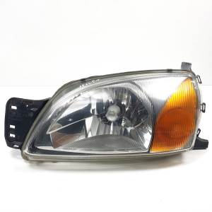 FARO IZQUIERDO 0301173301 FORD FIESTA BERLINA (DX) Autodesguaces Alicante