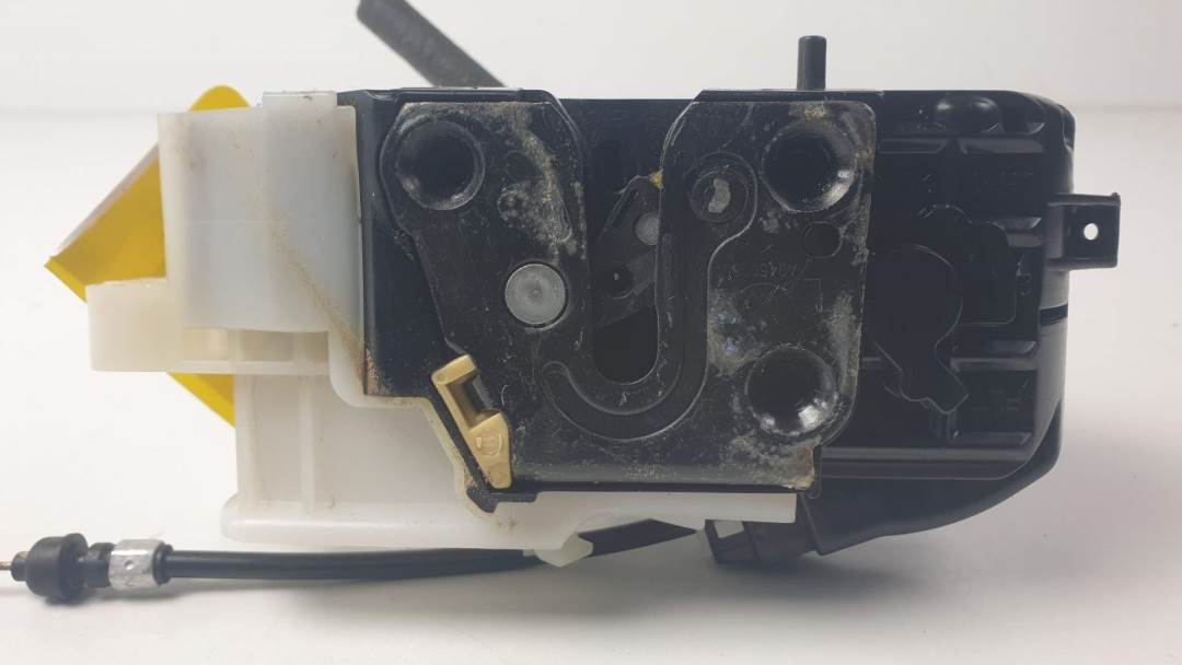 CERRADURA PUERTA TRASERA IZQUIERDA - 814102B000 - HYUNDAI - SANTA FE (BM)
