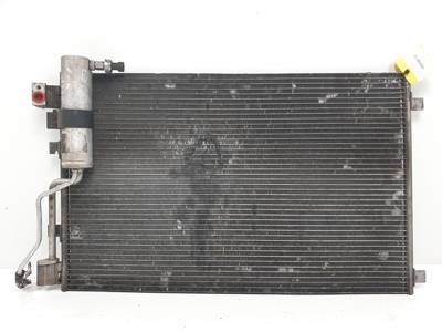 CONDENSADOR / RADIADOR AIRE ACONDICIONADO 92100JD500 NISSAN QASHQAI (J10) Autodesguaces Alicante
