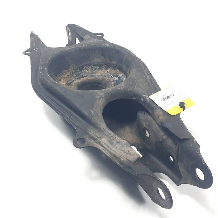 BRAZO SUSPENSION INFERIOR TRASERO IZQUIERDO A2043503506 MERCEDES CLASE GLK (W204) Autodesguaces Alicante