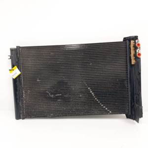 CONDENSADOR / RADIADOR AIRE ACONDICIONADO 3213303 BMW SERIE 3 CABRIO (E93) Autodesguaces Alicante
