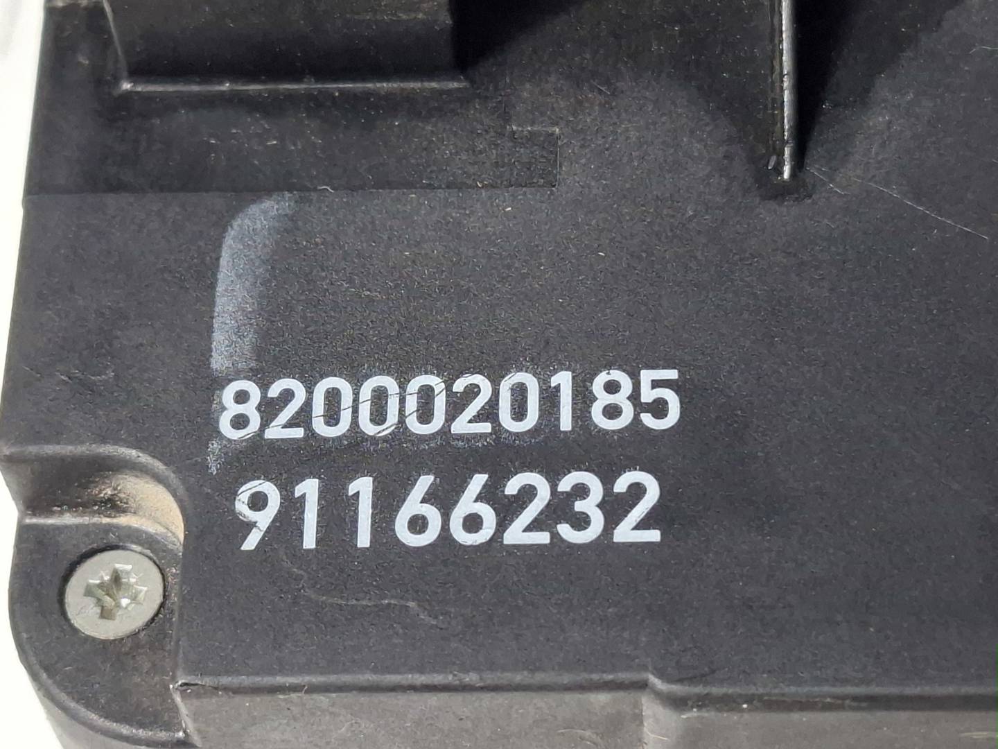 Foto 5 de Cerradura Puerta Trasera Izquierda Opel Vivaro (2001–2006)