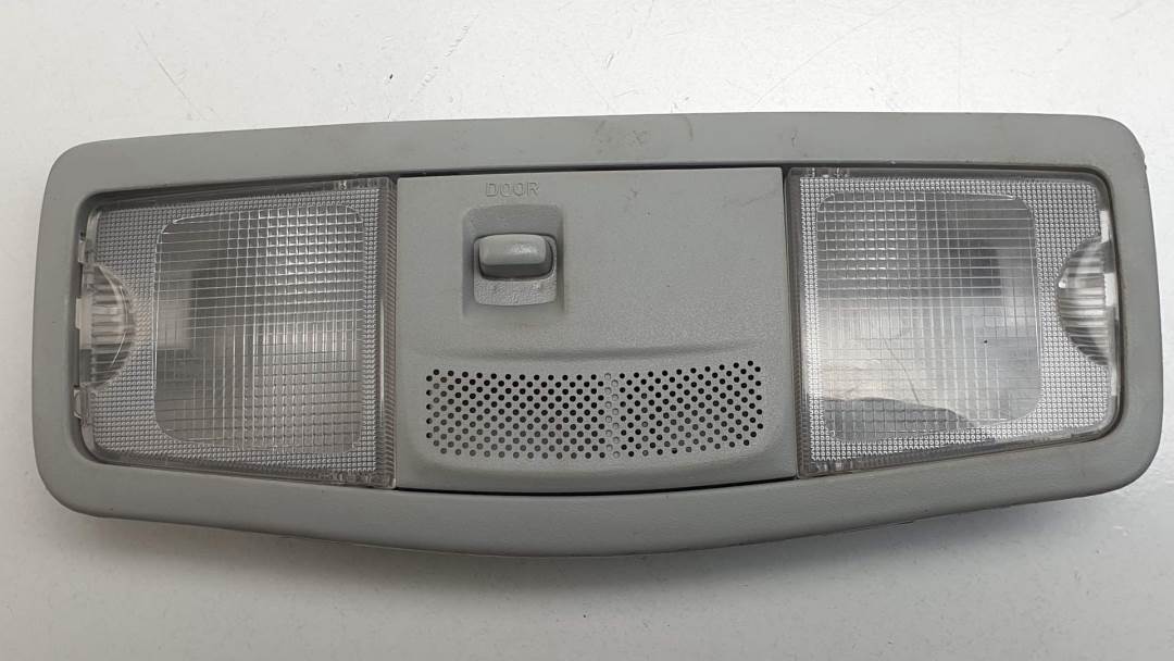 LUZ INTERIOR - 8401A009ZZ - MITSUBISHI - ASX (GA0W)