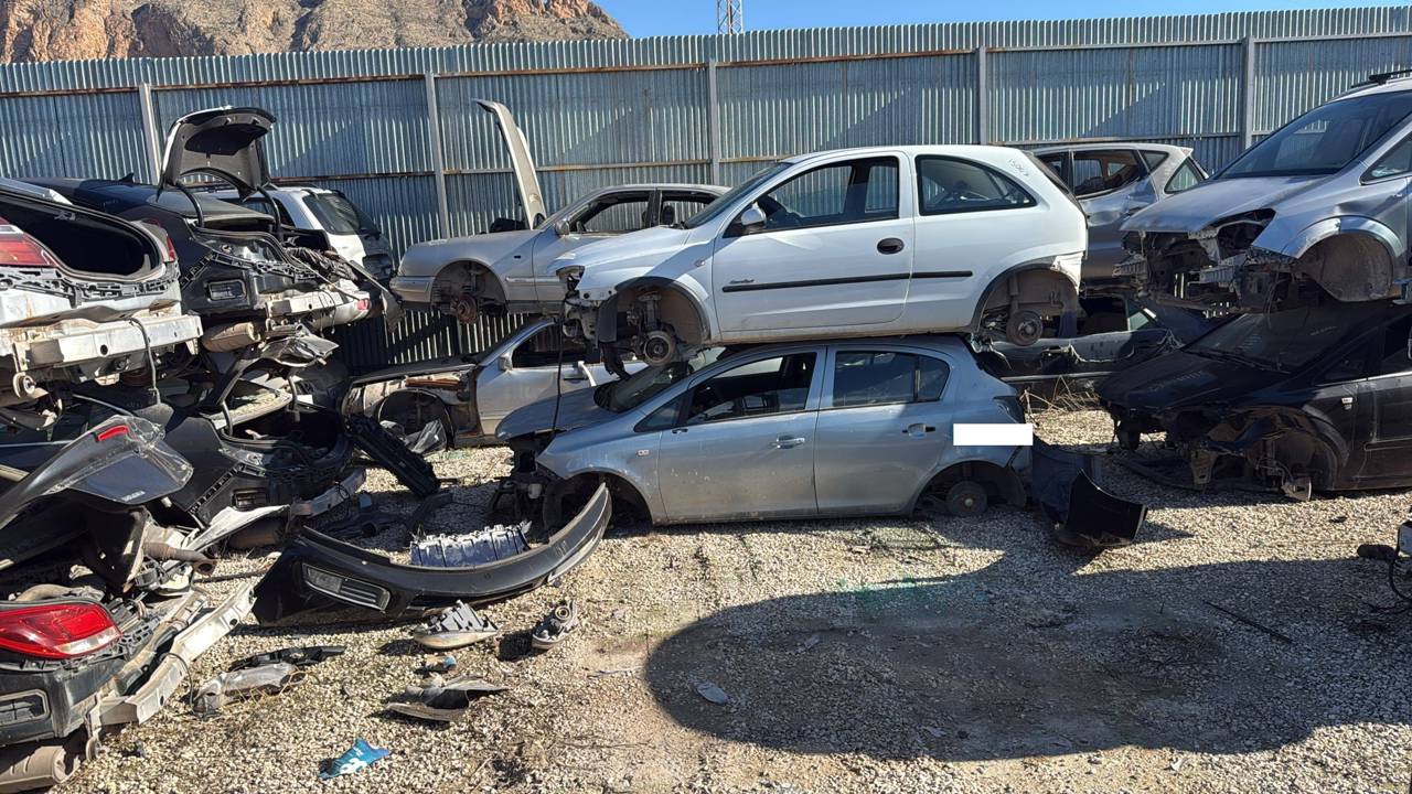 Imagen del vehículo OPEL CORSA D