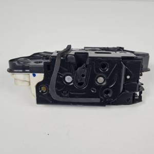 CERRADURA PUERTA DELANTERA IZQUIERDA 5N1837015A VOLKSWAGEN PASSAT CC (357) Autodesguaces Alicante