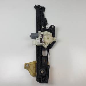 ELEVALUNAS DELANTERO IZQUIERDO 807215326R RENAULT CAPTUR II Autodesguaces Alicante