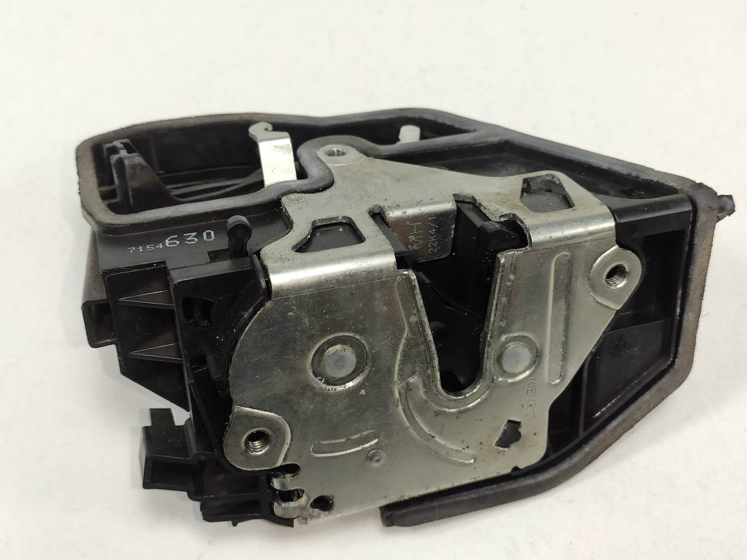 CERRADURA PUERTA TRASERA DERECHA - 7154630 - BMW - SERIE 5 TOURING (E61)