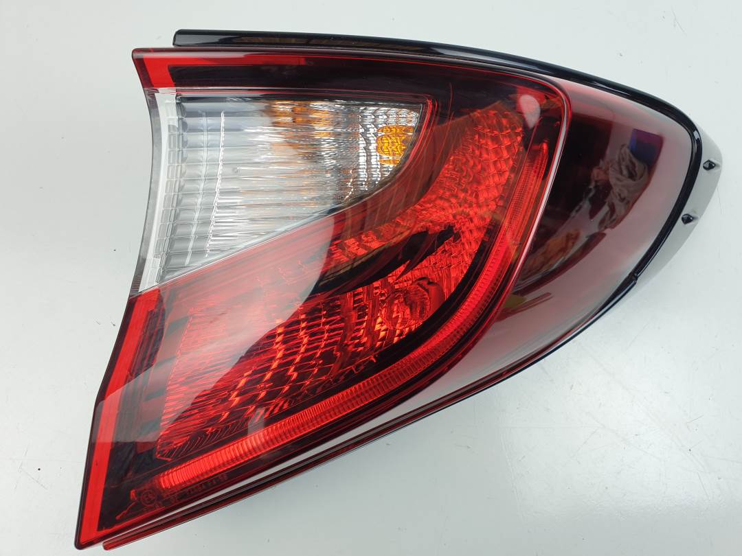 PILOTO TRASERO DERECHO - 81550F412000 - TOYOTA - C-HR