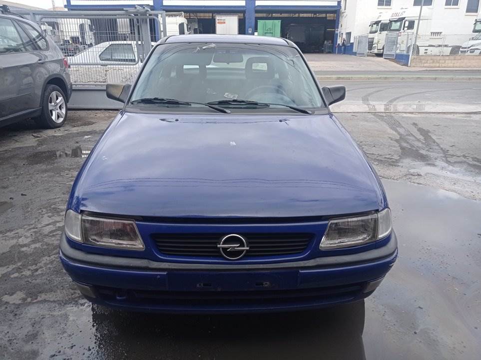 OPEL ASTRA F BERLINA (1991 - 1998)