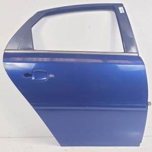 PUERTA TRASERA DERECHA OPEL VECTRA C BERLINA Autodesguaces Alicante