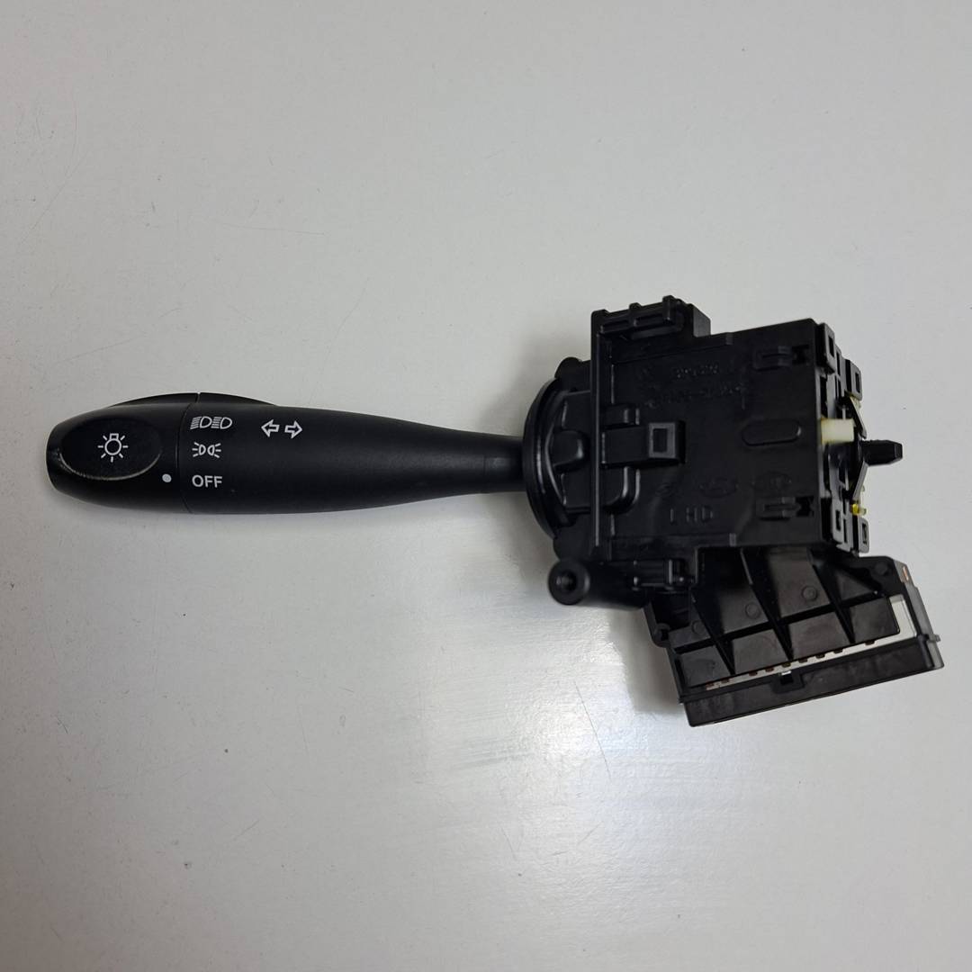 MANDO LUCES - 32932a - HYUNDAI - GETZ (TB)
