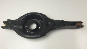 BRAZO SUSPENSION INFERIOR TRASERO DERECHO KD74182 MAZDA CX-5 Autodesguaces Alicante