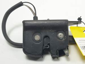 CERRADURA MALETERO / PORTON FIAT PUNTO BERLINA (188) Autodesguaces Alicante
