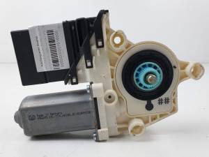 MOTOR ELEVALUNAS TRASERO IZQUIERDO 1K0959703E SKODA OCTAVIA BERLINA (1Z3) Autodesguaces Alicante
