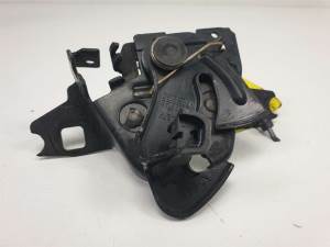 CERRADURA CAPOT 1U0823509D SKODA OCTAVIA COMBI (1U5) Autodesguaces Alicante