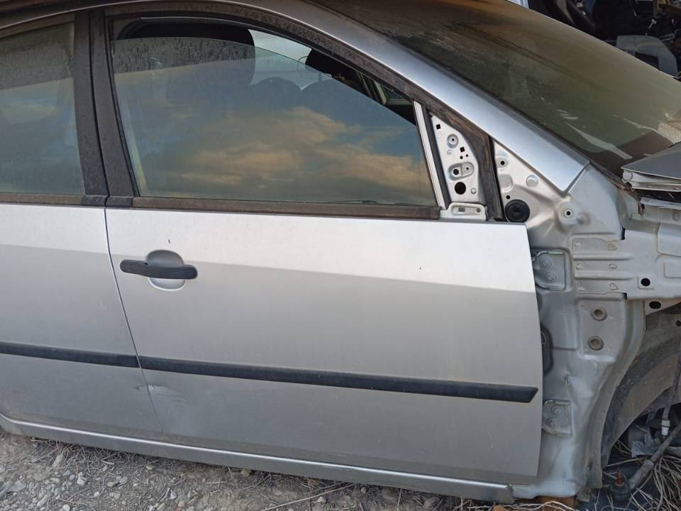 CERRADURA PUERTA DELANTERA DERECHA