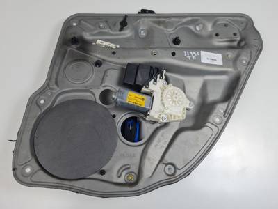 ELEVALUNAS TRASERO DERECHO 1C0959812A VOLKSWAGEN GOLF IV BERLINA (1J1) Autodesguaces Alicante